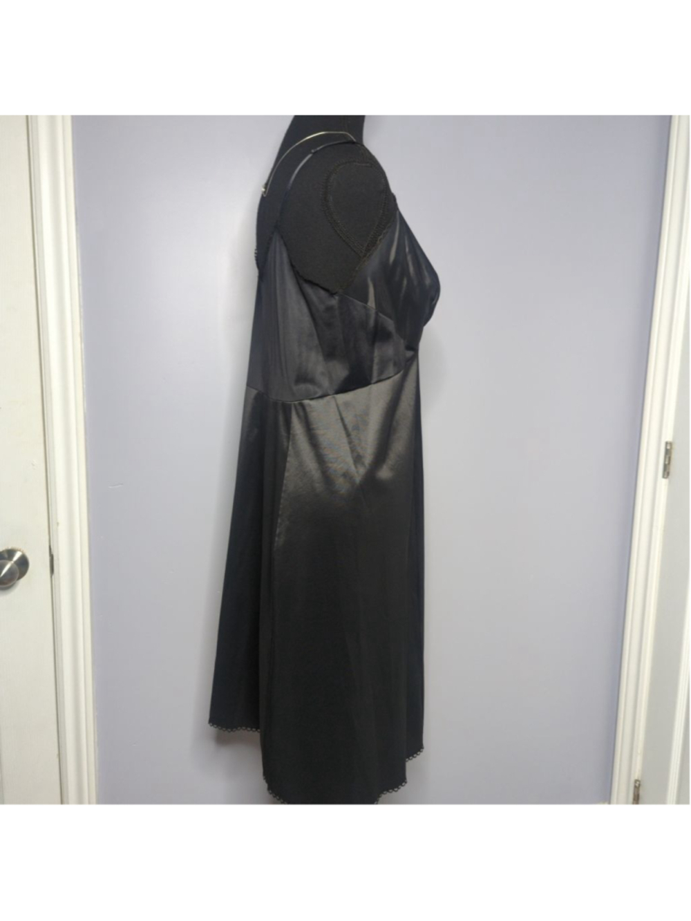 Vtg 60s 70s Van Raalte Black Nylon Lace Trim Slip Dress 40 Average - Picture 3 of 13